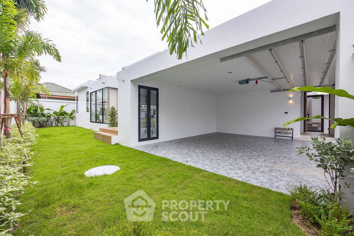 picture 4-Bedroom Villa 375 Sqm, Monetaria Villas Near Rawai Phuket (ID 1340038) - 26/27