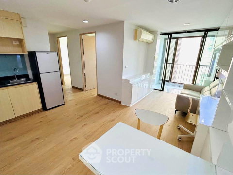 คอนโด 2 ห้องนอน 56 ตร.ม. ราคาดี Ideo Blucove Sathorn ใกล้ BTS วงเวียนใหญ่ 100 ม. (ID 2221706)