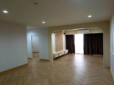 ขายคอนโด : ขาย  ห้อง  2 ห้องนอน ที่ คอนโด เซ็นทรัลซิตี นอธ-เซาท์, เดิน 2 นาทีจาก ห้าง Central บางนา