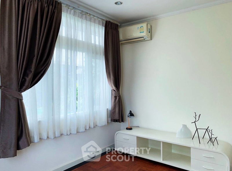 ขายบ้านเดี่ยว : บ้านเดี่ยว 3 ห้องนอน ขาย ที่ Perfect Masterpiece Ekamai - Ramintra ใกล้ลาดพร้าว (ID 1512640)