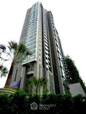 Condos for sale : High-Floor 2-BR 67 Sqm The Address Sukhumvit 28, 300m to BTS Phrom Phong (ID 627674)