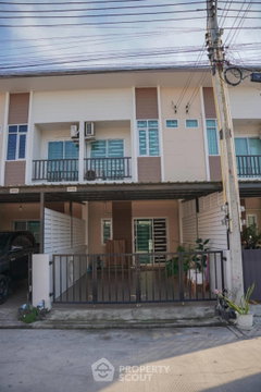 ทาวน์เฮาส์ 2 ห้องนอน สำหรับขาย โกลเด้นทาวน์ แหลมฉบัง-ศรีสุวิท (ID 1865653)