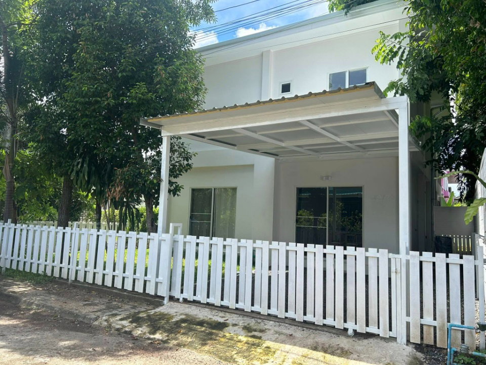 รูป ให้เช่า บ้านในโครงการน้ำผึ้งวิลเลจ  ปลอดภัย ใกล้โรงเรียนนานาชาติ RW006726  - รูปที่ 2/18
