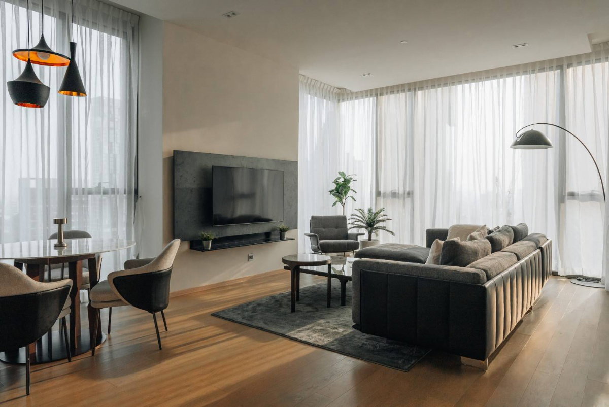 รูป ♦ Nice Decoration ♦ ชั้น 15+ 90.62 ตร.ม. | 2 ห้องนอน 2 ห้องน้ำ | คอนโดใกล้ BTS ทองหล่อ 190 ม., เมเจอร์ ซีนีเพล็กซ์ สุขุมวิท 550 ม. - รูปที่ 2/14