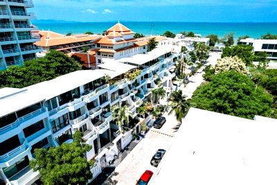 Townhouses for sale : 8-BR Beachfront Townhouse At BEACHFRONT Townhouse, Jomtien Beach (ID 1570734)