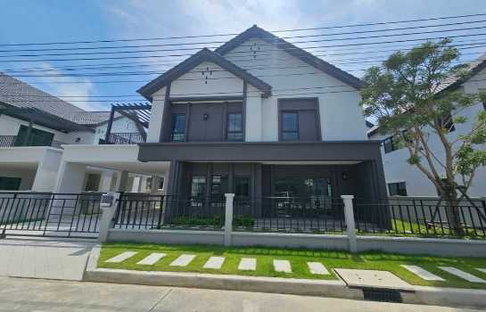 ให้ เช่า: บ้านหรู The Centro Bangna 60 ตร.ว. ใกล้เมกะบางนา เฟอร์นิเจอร์ครบ พร้อมเข้าอยู่