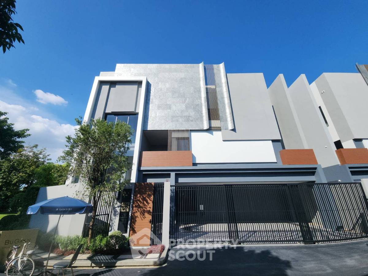 รูป บ้านเดี่ยว 4 ห้องนอน ขาย บุเกิ้น กรุงเทพกรีฑา ทำเลหัวหมาก บางกะปิ (เลี้ยงสัตว์ได้) (ID 1917629) - รูปที่ 1/23