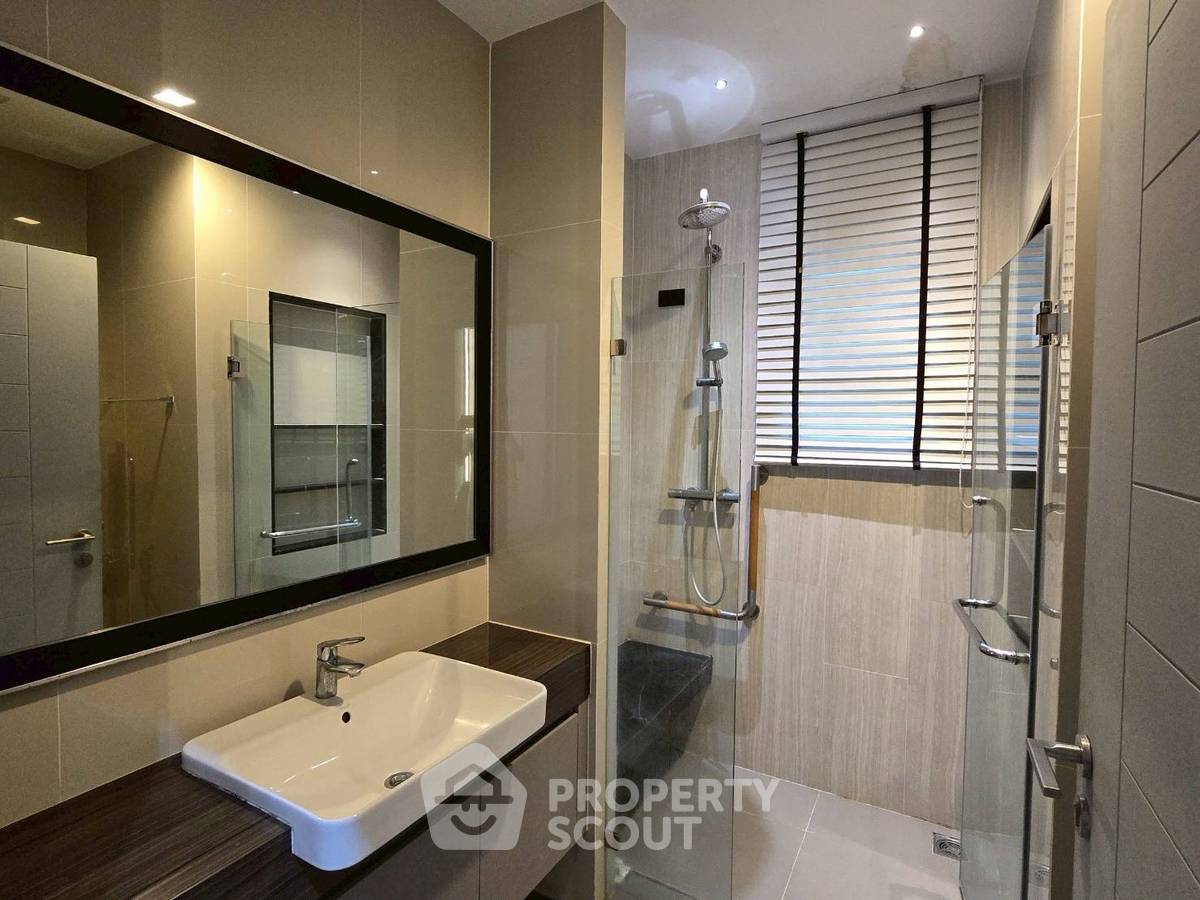 รูป บ้าน 5 ห้องนอน ที่แกรนด์ บางกอก บูเลอวาร์ด พระราม 9 เขตสะพานสูง กรุงเทพ (ID 2228980) - รูปที่ 12/30