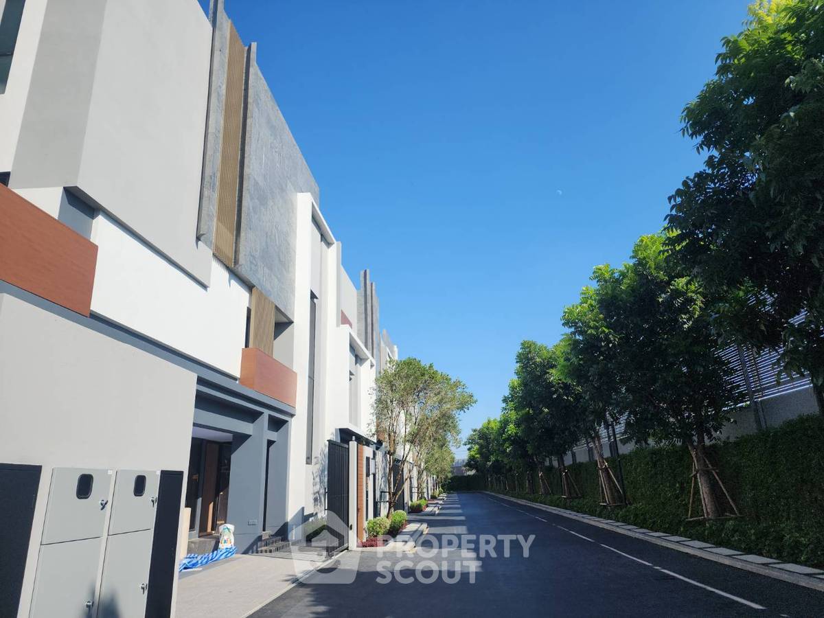รูป บ้านเดี่ยว 4 ห้องนอน ขาย บุเกิ้น กรุงเทพกรีฑา ทำเลหัวหมาก บางกะปิ (เลี้ยงสัตว์ได้) (ID 1917629) - รูปที่ 19/23