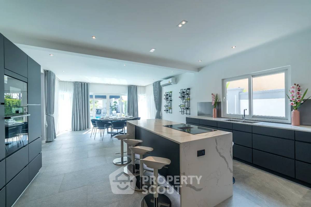 รูป บ้านเดี่ยว 6 ห้องนอน ขาย โครงการ สยามรอยัลวิว พัทยา (พัทยาตะวันออก) (ID 2091415) - รูปที่ 9/41