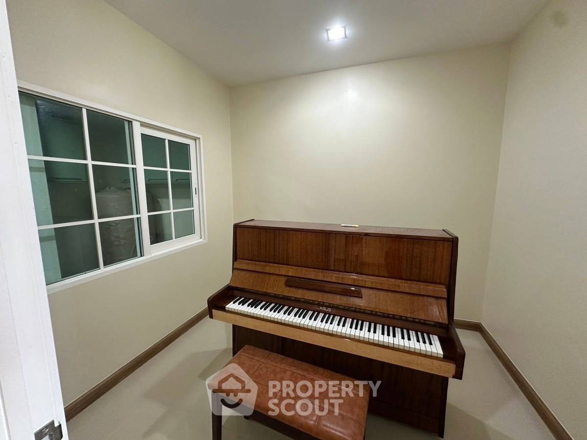 รูป บ้าน 4-ห้องนอน ใกล้ พัทยาตะวันออก (ID 2229409) - รูปที่ 7/12