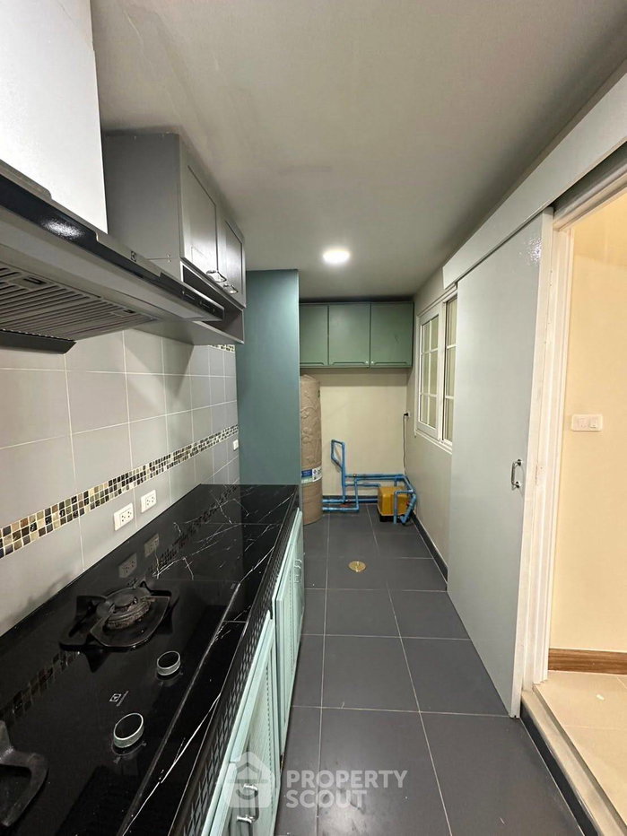 รูป บ้าน 4-ห้องนอน ใกล้ พัทยาตะวันออก (ID 2229409) - รูปที่ 6/12