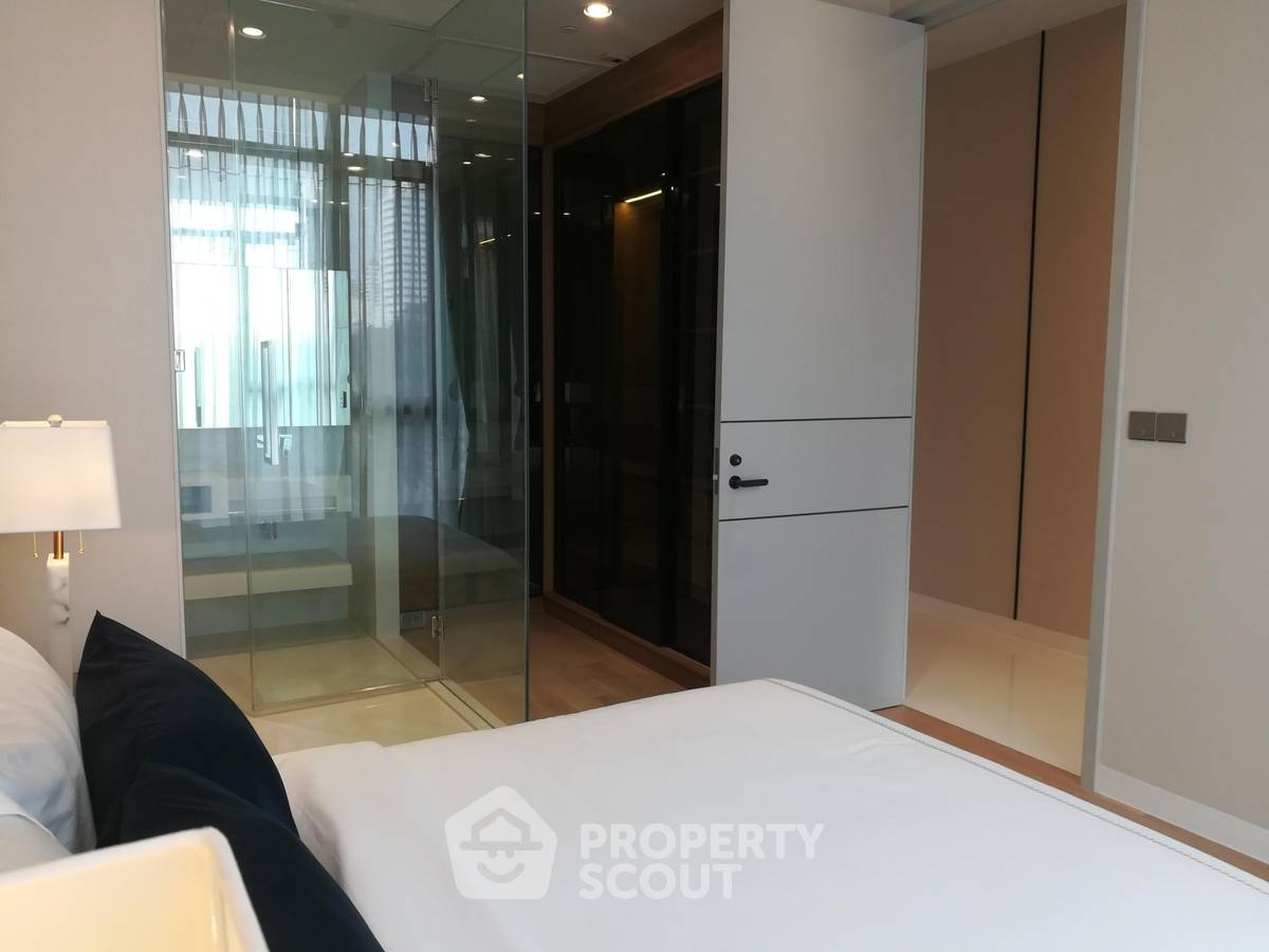 รูป คอนโด 2 ห้องนอน 112 ตร.ม. ชั้นสูง 20 ที่ Royce Private Residences ใกล้ MRT สุขุมวิท (ID 452753) - รูปที่ 13/17