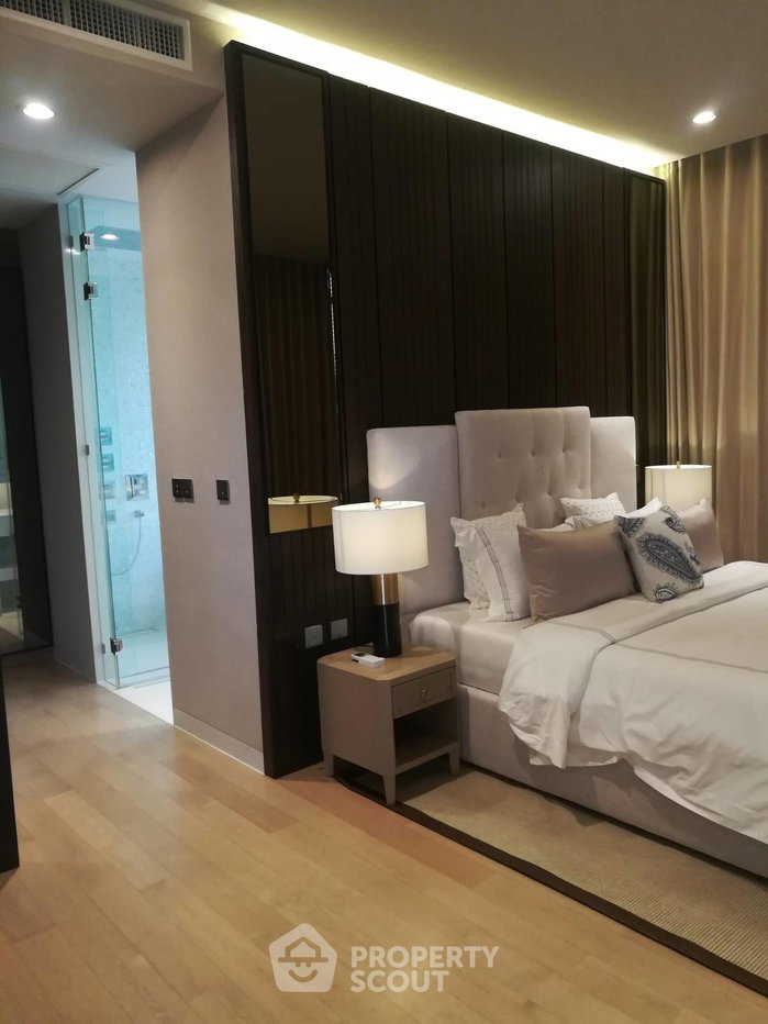 รูป คอนโด 2 ห้องนอน 112 ตร.ม. ชั้นสูง 20 ที่ Royce Private Residences ใกล้ MRT สุขุมวิท (ID 452753) - รูปที่ 15/17