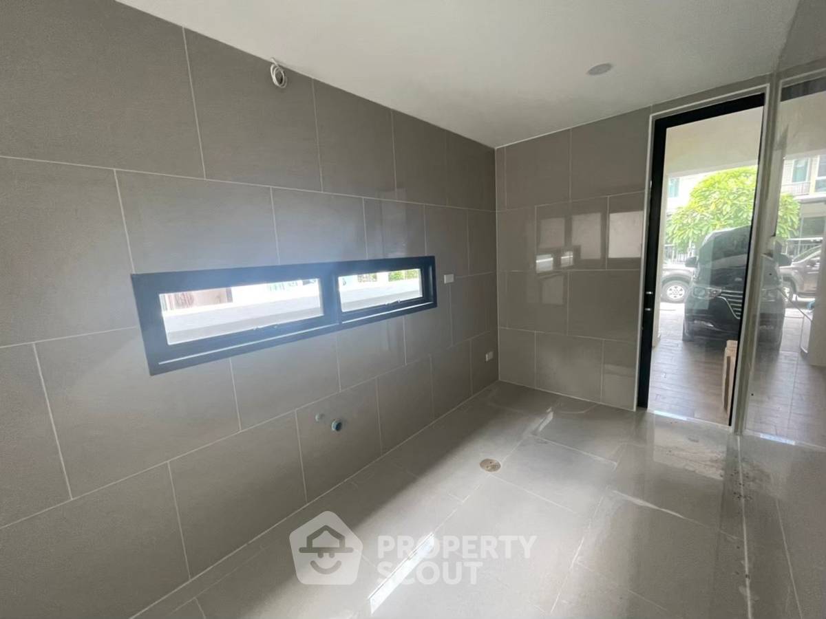 รูป บ้านเดี่ยว 3 ห้องนอน ขาย ที่ ชลนดา-สุวรรณภูมิ ใกล้สนามบินสุวรรณภูมิ (ID 2229546) - รูปที่ 13/24