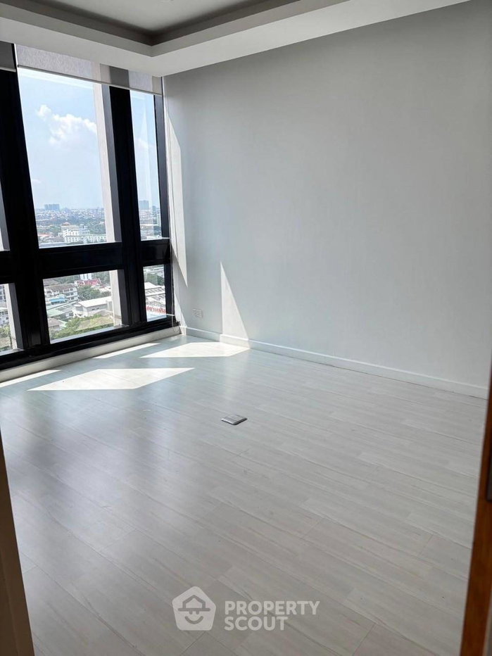 รูป คอนโด 4 ห้องนอน 186 ตร.ม. Central City East Tower ชั้นสูง (ID 1908445) - รูปที่ 15/18