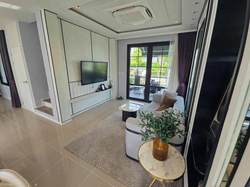 Houses for rent : 💥CP-8375💥For rent Grand Pleno Sukhumvit - Bangna 👉Add Line @be.easy