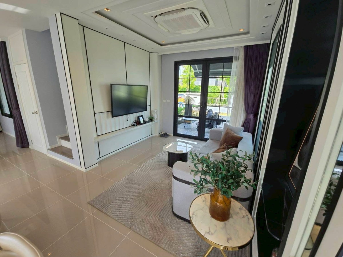 picture Grande Pleno Sukhumvit - Bangna - 3/18