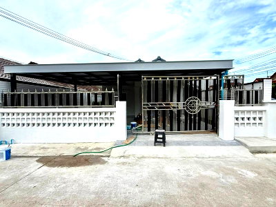 Houses for sale Rubberland : Beautiful house for sale in Pattaya, Rattanakarn Village 3, Soi Nen Plab Wan, Bang Lamung, Chonburi