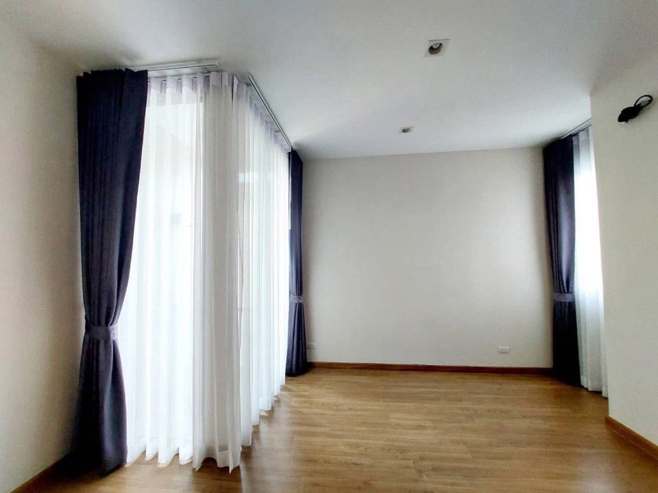 picture Baan Klang Muang Classe Ekkamai - Ramintra - 7/9