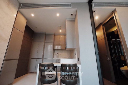 คอนโด 1 ห้องนอน The Esse At Singha Complex ใกล้ MRT เพชรบุรี 100 ม. (ID 1447608)