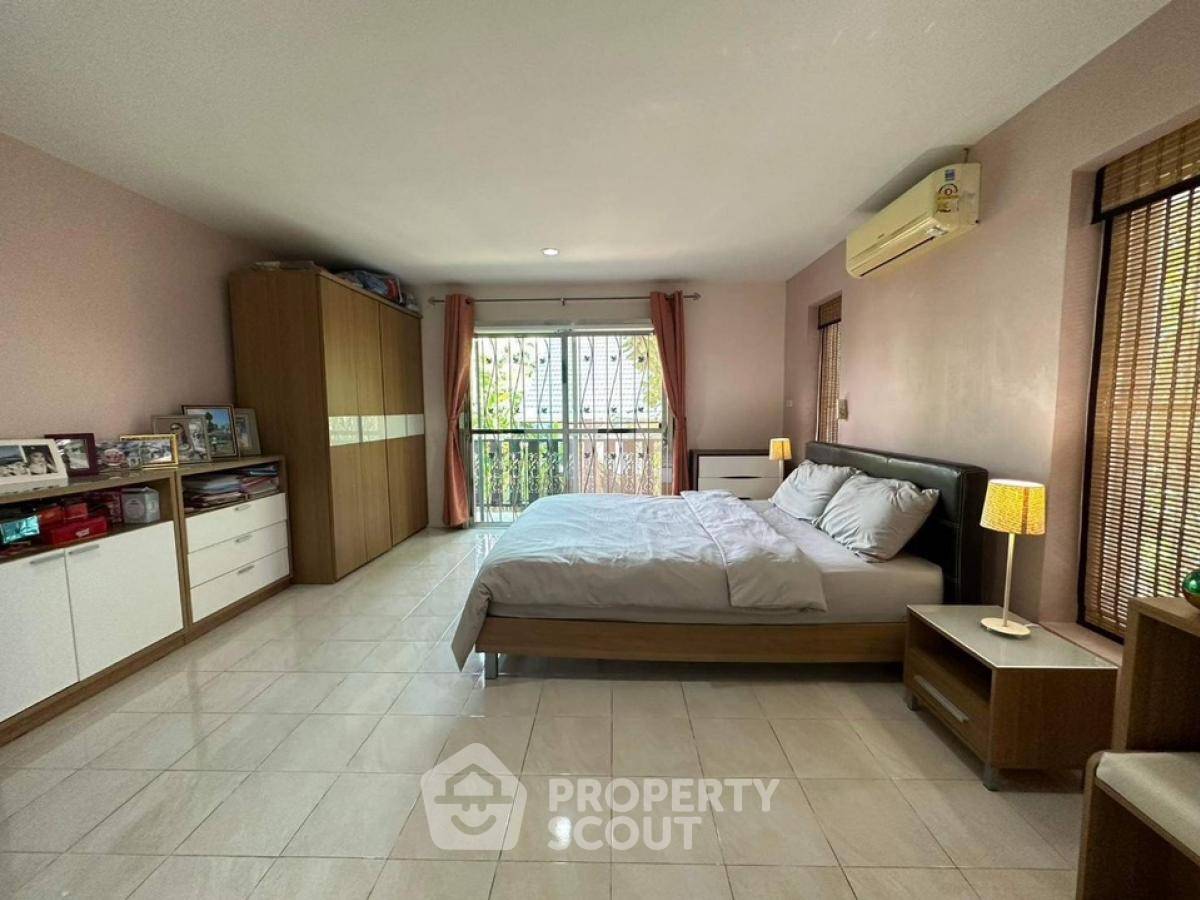 picture 5-Bed House For Sale Near Chalong, Phuket (494 Sqm) (ID 1809924) - 11/34