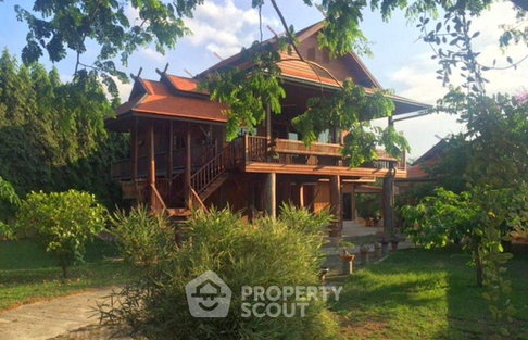 บ้าน 4 ห้องนอน 330 ตร.ม. พร้อมรับสัตว์เลี้ยง ขาย ใกล้วังพง ปราณบุรี (ID 1396476)