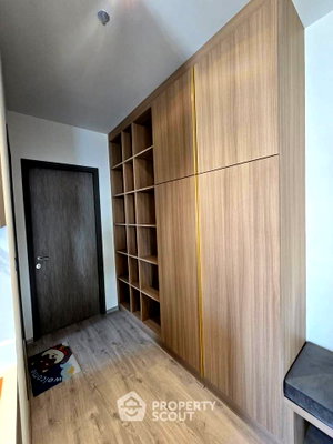 คอนโดให้เช่า : คอนโด 2 ห้องนอน ชั้น 18 Rhythm Ekkamai Estate ใกล้ BTS ทองหล่อ (ID 2038835)