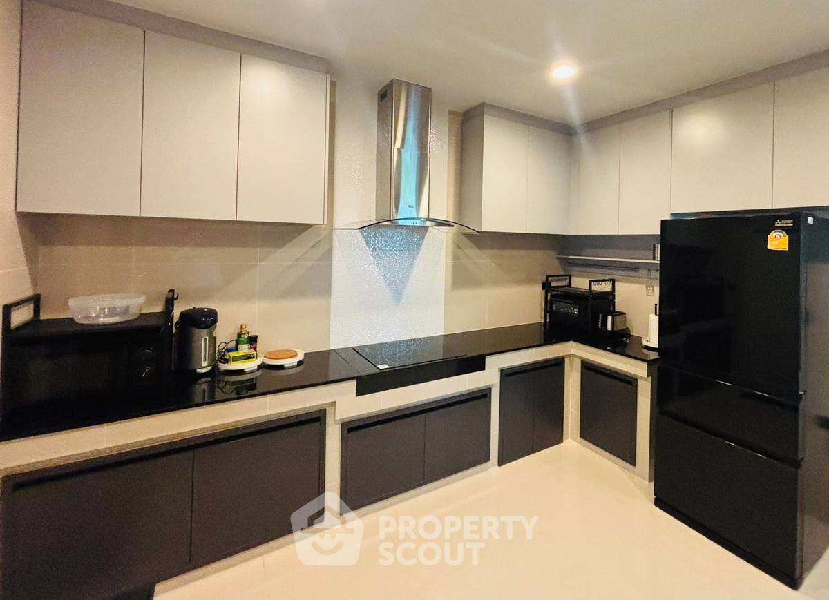 รูป บ้านเดี่ยว 5 ห้องนอน ขาย ในโครงการ เศรษฐสิริ-กรุงเทพกรีฑา 2 (เลี้ยงสัตว์ได้) (ID 2232656) - รูปที่ 8/22