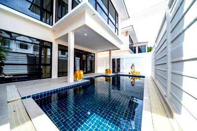 บ้านเดี่ยว ถนนพัทยาใต้ : ขายบ้านเดี่ยวสไตล์โมเดิร์น เขตพัทยา ซอยกอไผ่ บางละมุง ชลบุรี 