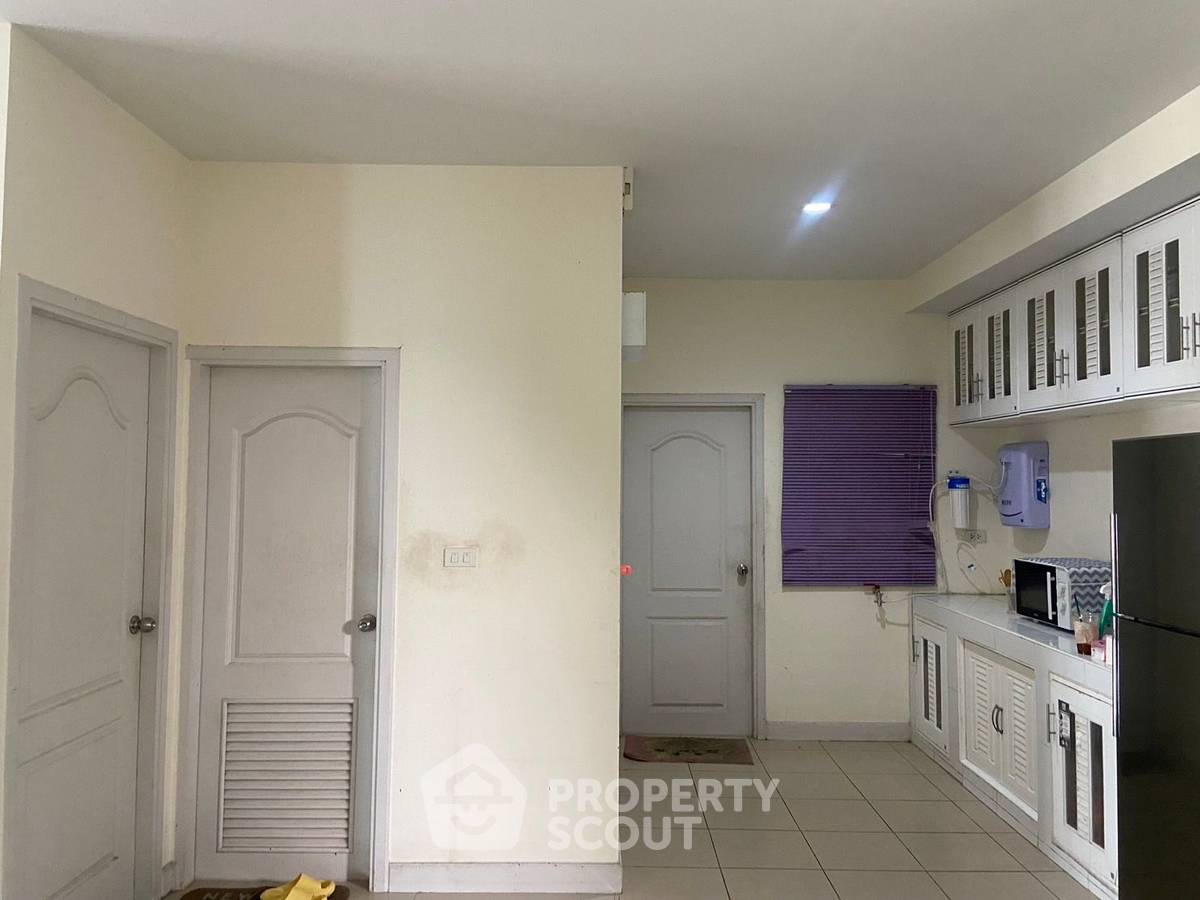 รูป บ้าน 3 ห้องนอน ขาย ในโครงการ มารวยวิลเลจ ใกล้แหลมฉบัง (ID 1734859) - รูปที่ 8/20