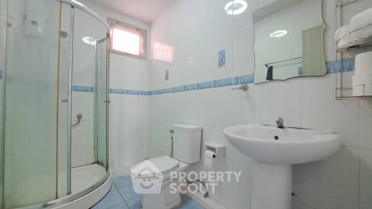 รูป บ้าน 3 ห้องนอน ขาย ในโกลเด้น ซัน อัลลีย์ ใจกลางหัวหิน (ID 2233911) - รูปที่ 4/22