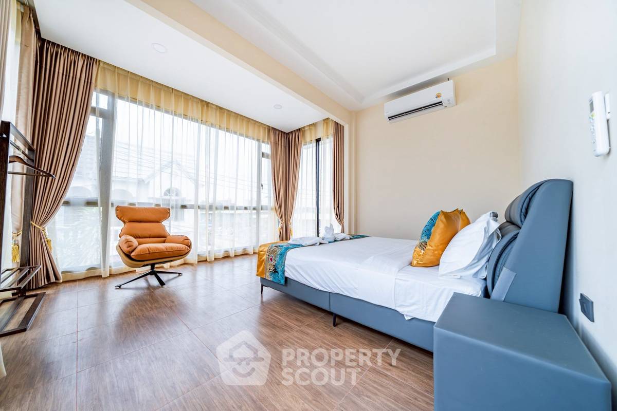รูป บ้าน 7 ห้องนอน สำหรับขาย ใจกลางพัทยาใต้ เลี้ยงสัตว์ได้ (น้องประ) (ID 2234412) - รูปที่ 19/26