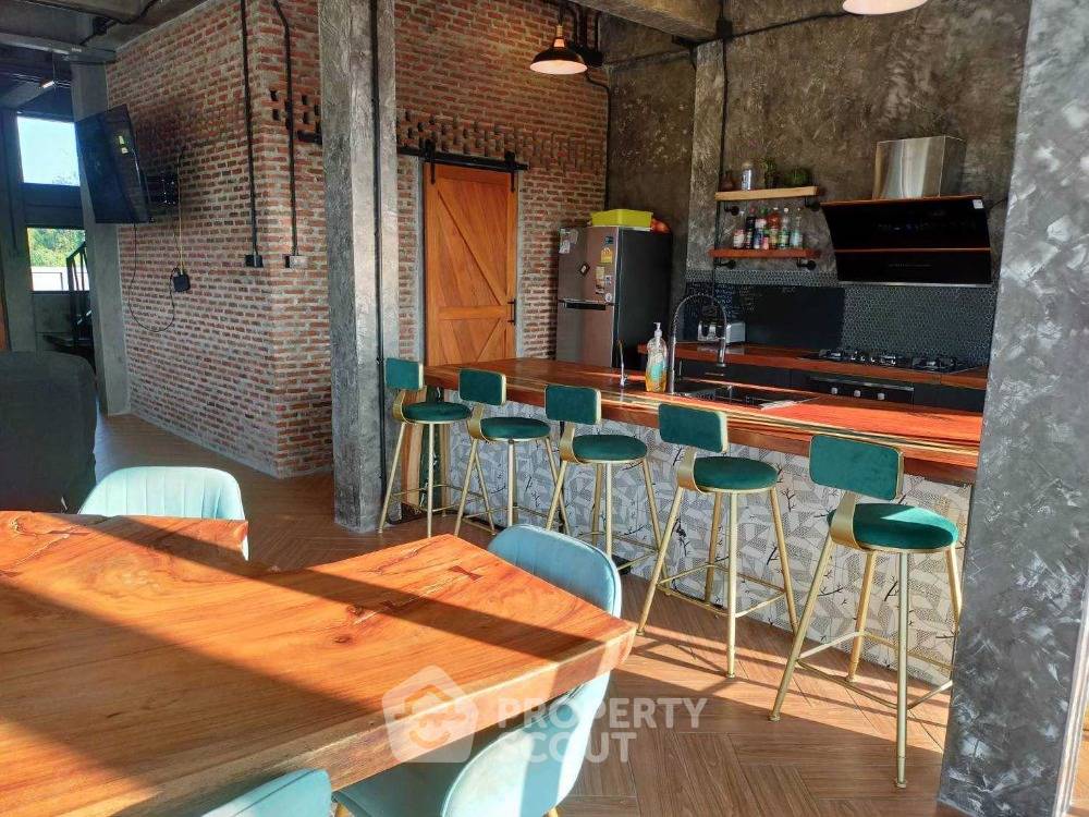 รูป บ้านขาย 4 ห้องนอน รับสัตว์เลี้ยง ใกล้ท่าอากาศยานนานาชาติเชียงใหม่ (ID 1380094) - รูปที่ 7/9