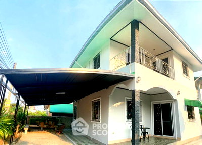 บ้านเดี่ยว หนองปรือ ชลบุรี : บ้านขาย พร้อมเลี้ยงสัตว์ได้ 5 ห้องนอน ในอีสต์พัทยา หนองปรือ บางละมุง (ID 2166254)