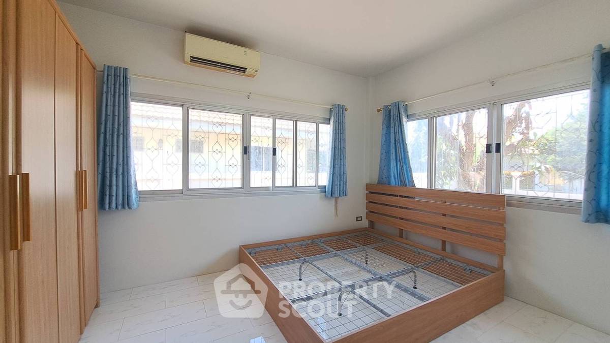 รูป บ้าน 3 ห้องนอน ขาย ในโกลเด้น ซัน อัลลีย์ ใจกลางหัวหิน (ID 2233911) - รูปที่ 15/22