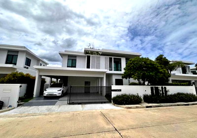 เช่าบ้านเดี่ยว มาร์เก็ต วิลเลจ สุวรรณภูมิ : P0192 บ้านเดี่ยวหรูให้เช่า – โครงการมัณฑนา บางนา กม.15 (Mantana Bangna Km.15)