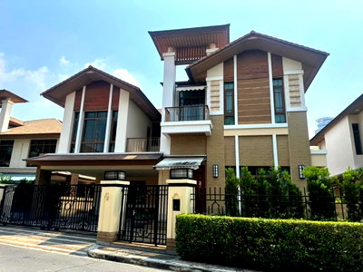 บ้านเดี่ยว ถนนสุขุมวิท : ขายบ้านเดี่ยวสุขุมวิท บ้านแสนสิริ สุขุมวิท67 ใกล้ BTS เอกมัย 4ห้องนอน 5ห้องน้ำ มีห้องแม่บ้าน Baan Sansiri Sukhumvit67  0879074045