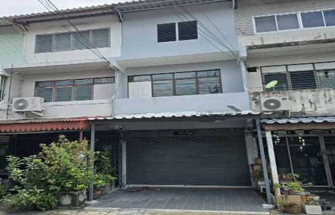 ขายอาคารพาณิขย์ รามอินทรา 58 ใกล้โรงพยาบาลสินแพทย์ และแฟชั่นไอส์แลนด์ รีโนเวทใหม่ พร้อมอยู่ 22 ตรว 3 ชั้น
