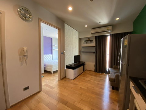 Condo For Rent Fuse Sathorn - Taksin (A6808010) ID Line : @rent24
