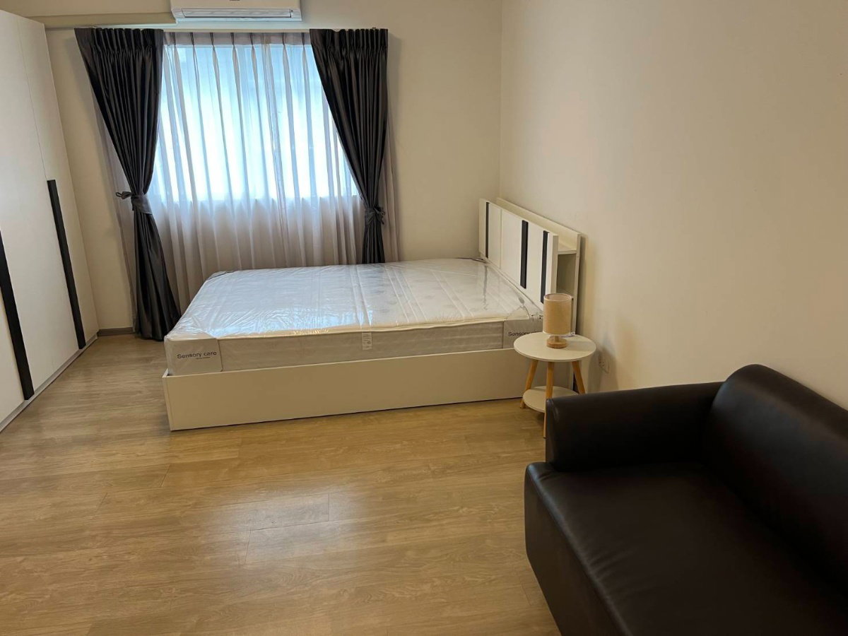 picture For Rent The Point Condo Rungsit-Klong6 - 4/12