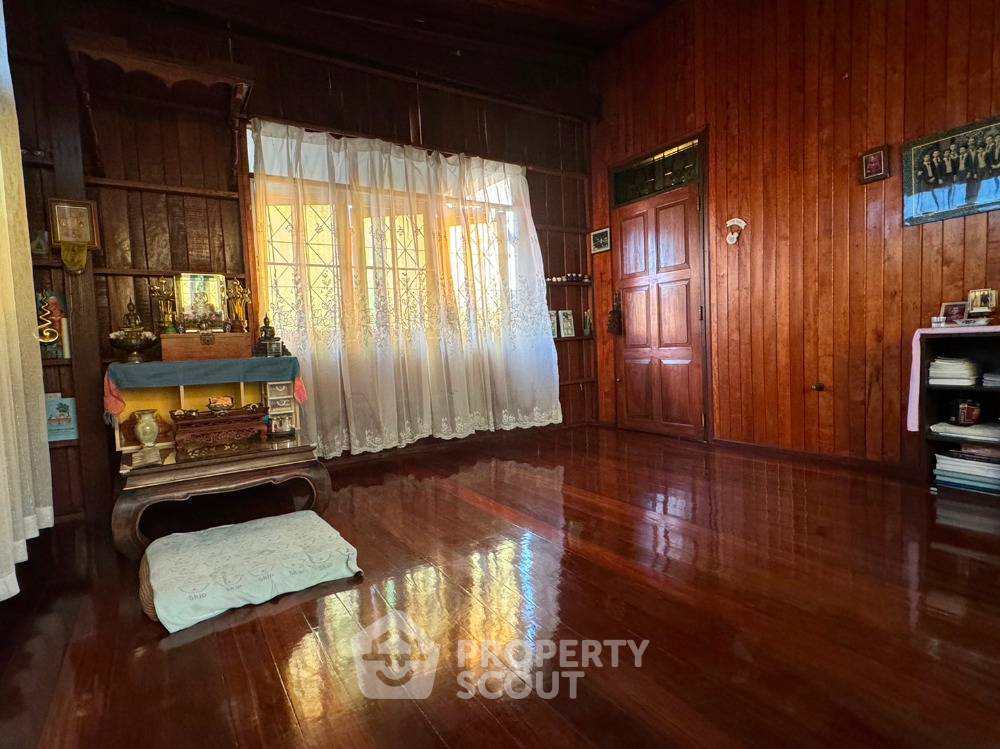รูป บ้าน 3 ห้องนอน 204 ตร.ม. ใกล้ MRT สิรินธร (20 ม.) บางบำหรุ (ID 1407021) - รูปที่ 4/4
