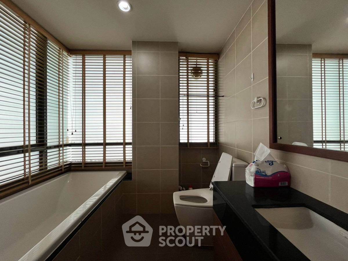 รูป คอนโด 3 ห้องนอน 123 ตร.ม. ซื้อขายที่ CLICK CONDO Modern Sukhumvit 65 ใกล้ BTS เอกมัย 400 ม. (ID 2237302) - รูปที่ 3/23