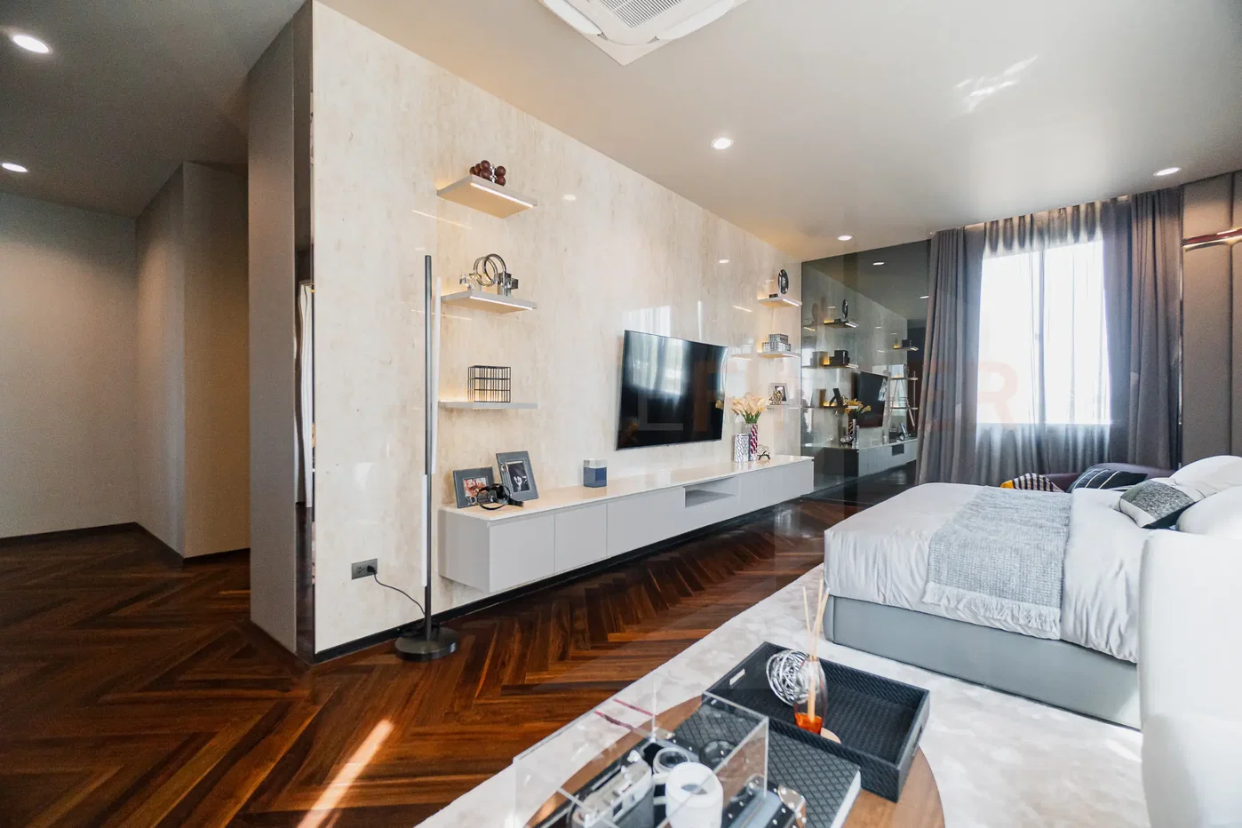 รูป Nirvana Collection Krungthep Kreetha 5 bedrooms, for sale - รูปที่ 53/94