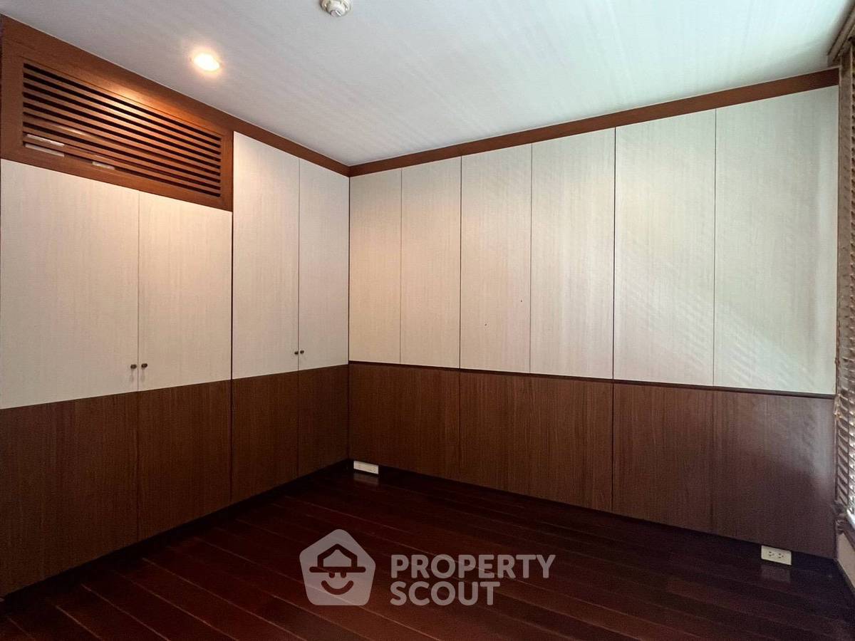 รูป คอนโด 3 ห้องนอน 123 ตร.ม. ซื้อขายที่ CLICK CONDO Modern Sukhumvit 65 ใกล้ BTS เอกมัย 400 ม. (ID 2237302) - รูปที่ 12/23