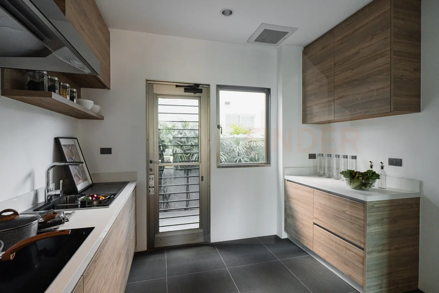 รูป Nirvana Collection Krungthep Kreetha 5 bedrooms, for sale - รูปที่ 81/94
