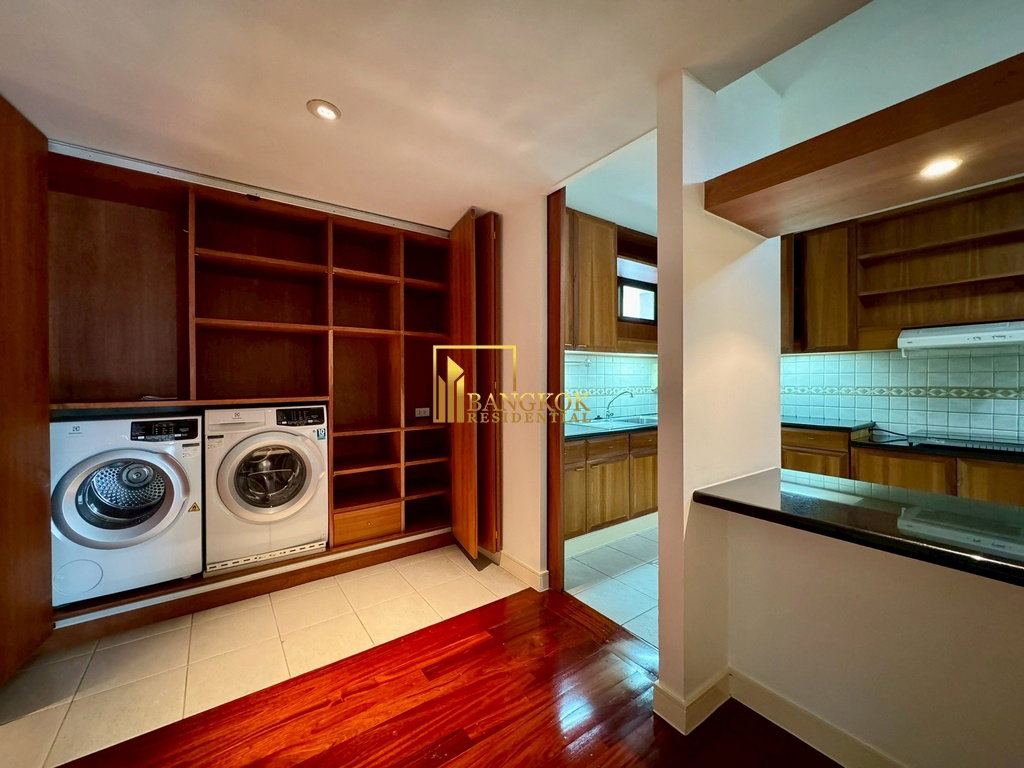 รูป Navin Court | Charming 3 Bed Condo For Rent in Phloenchit - BR60510CD - รูปที่ 32/45