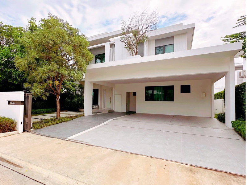 Houses for rent : Mantana Bangna Km.15