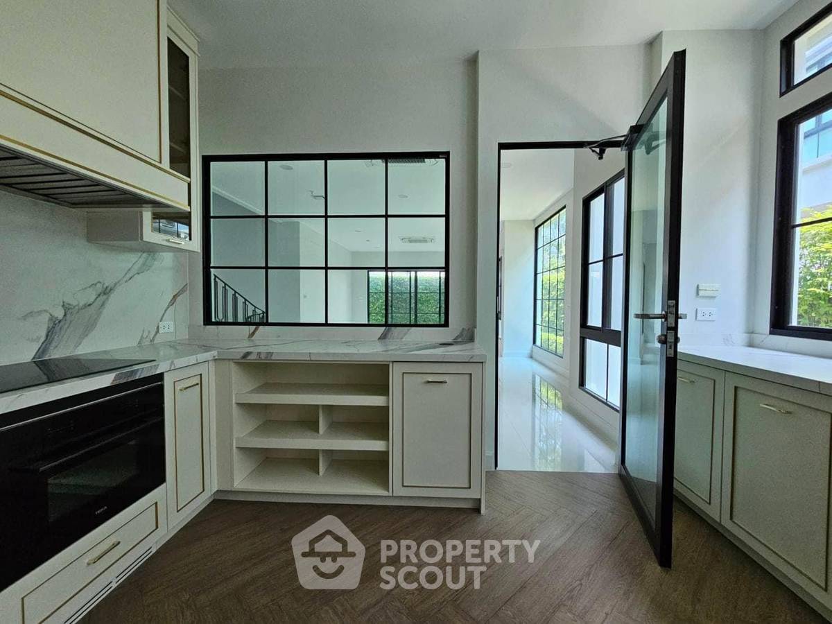 รูป บ้านเดี่ยว 4 ห้องนอน สำหรับเช่า โครงการนันทวรรณ ปิ่นเกล้า-กาญจนฯ (เลี้ยงสัตว์ได้) (ID 1530352) - รูปที่ 15/33