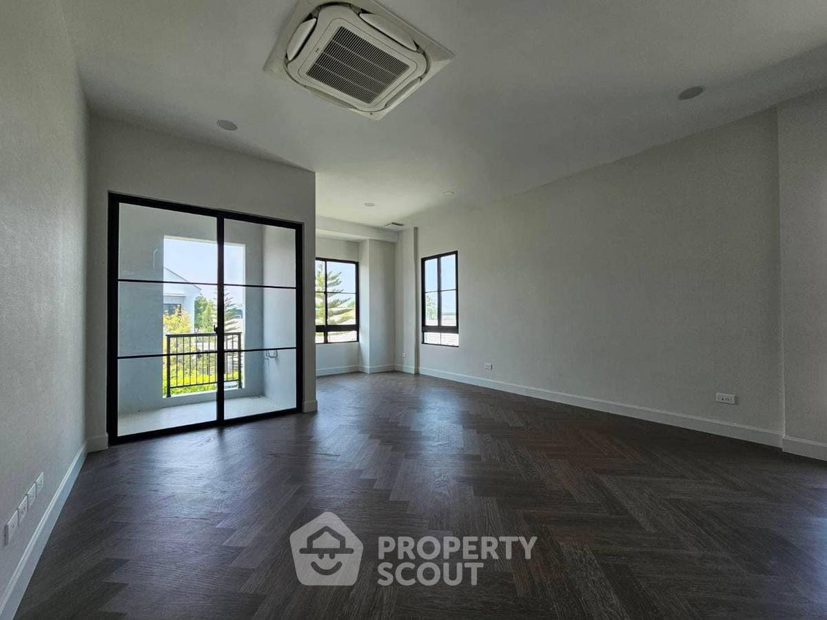 รูป บ้านเดี่ยว 4 ห้องนอน สำหรับเช่า โครงการนันทวรรณ ปิ่นเกล้า-กาญจนฯ (เลี้ยงสัตว์ได้) (ID 1530352) - รูปที่ 17/33